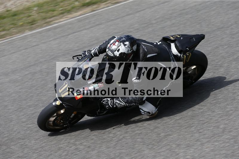 /10 20.04.2026  Pluess Moto Sport ADR/Freies Fahren/17